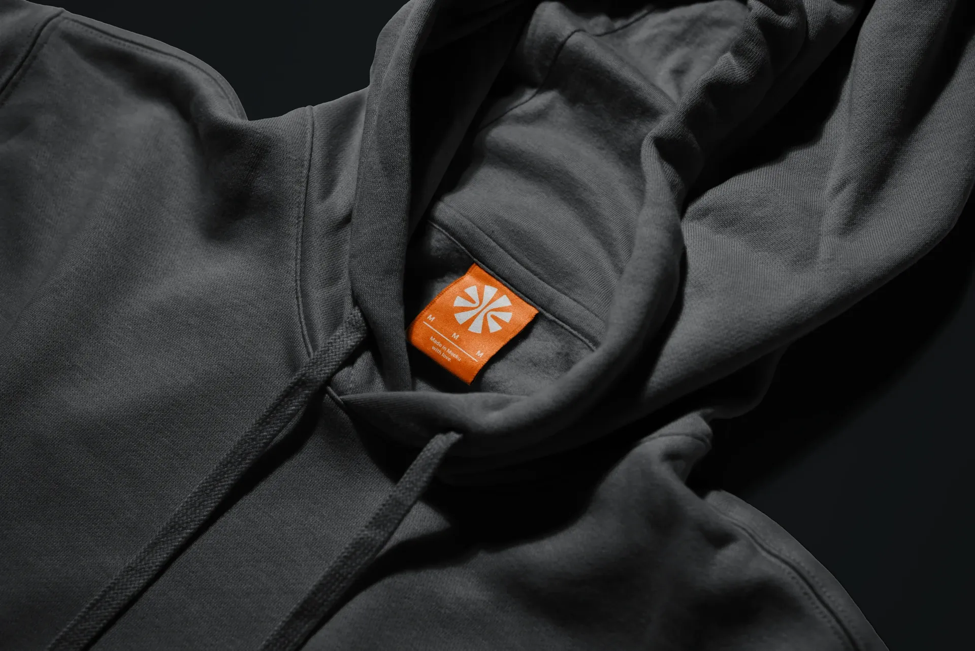 Neck Label Mockup